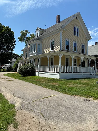 10 Barrows St #3 Photo 1