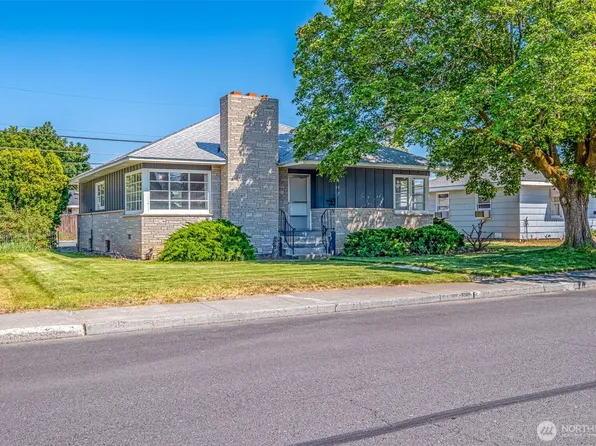 78 E Street NE, Ephrata, WA 98823