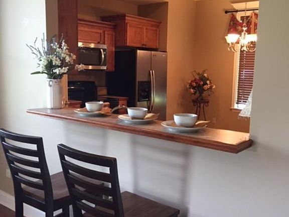 5th image of 110 Legend Creek Dr