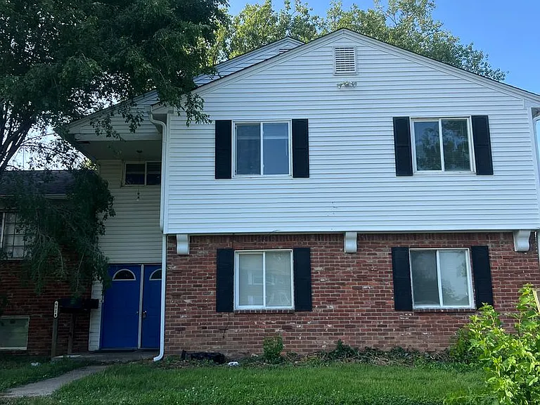 6028 Laurel Hall Dr — Photo 1