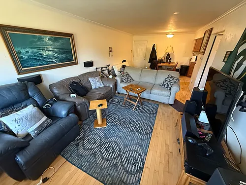 Floor plan 303