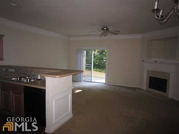 3rd image of 1726 Arbor Gate Dr