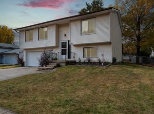 105 Nottingham Chase, Normal, IL 61761