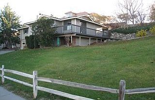 1st image of 227 Riverwood St