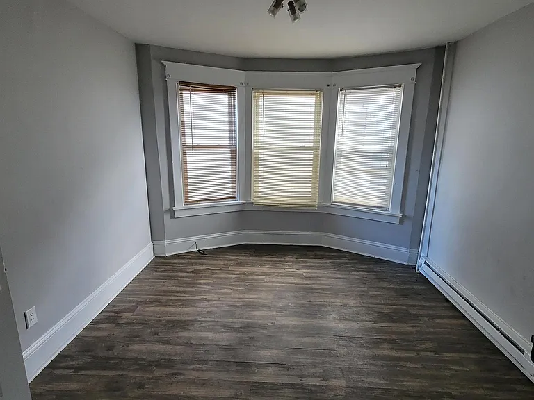 262 Indiana Ave — Photo 20