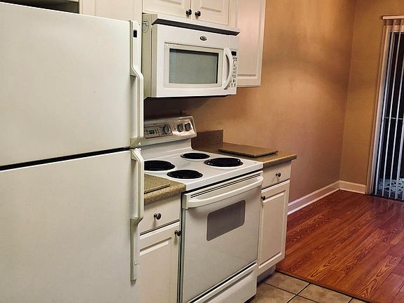 2nd image of 1800 Park Ave APT 359