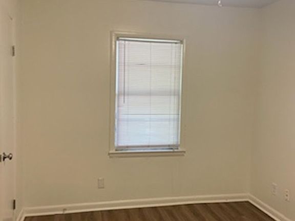 3rd image of 710 49th St