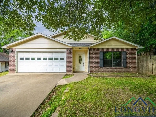 805 Tenery St, Gladewater, TX 75647