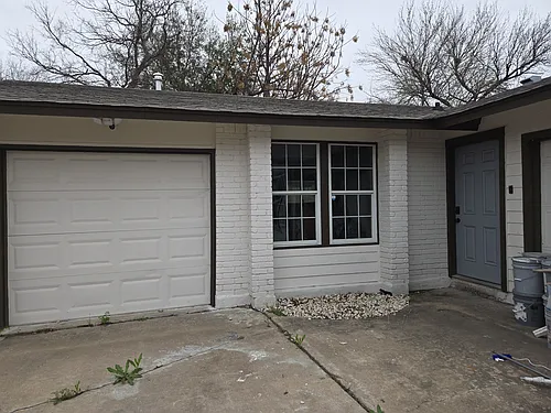 10003 Quail Valley Blvd #B Photo 1