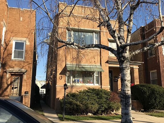 2nd image of 5230 W Newport Ave