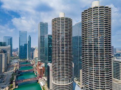 300 N State St APT 2310, Chicago, IL, 60654