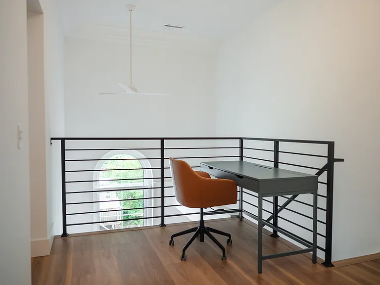 The Roe at Manayunk Apartments and Townhomes — Photo 32