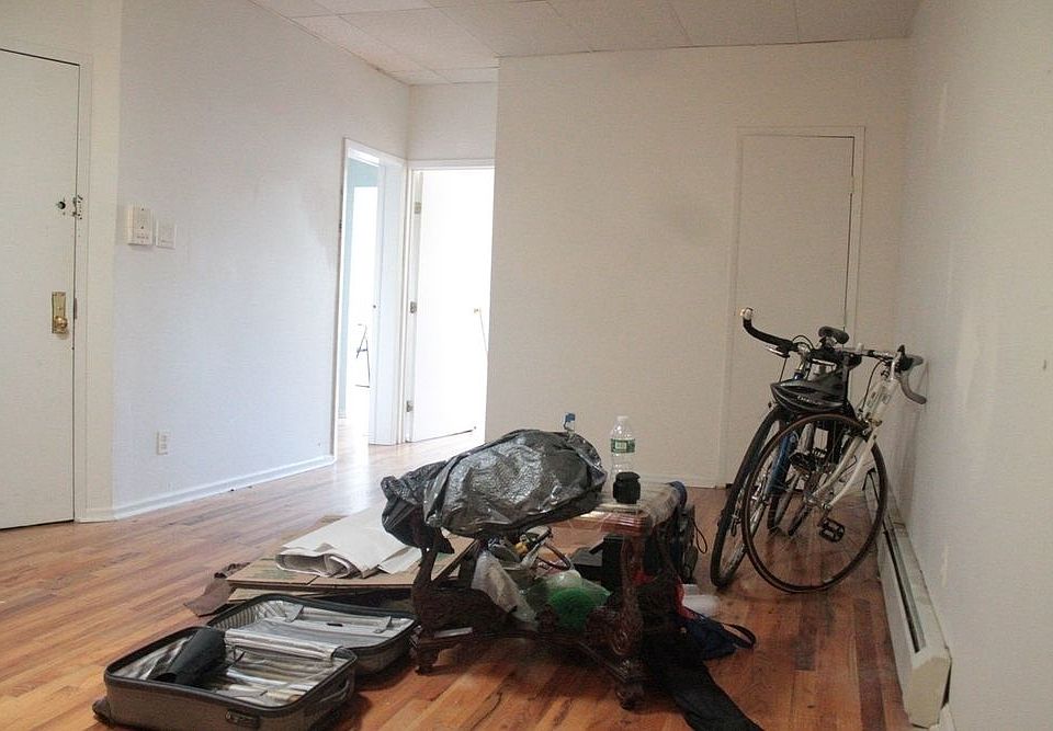 1st image of 784 Nostrand Ave APT 3