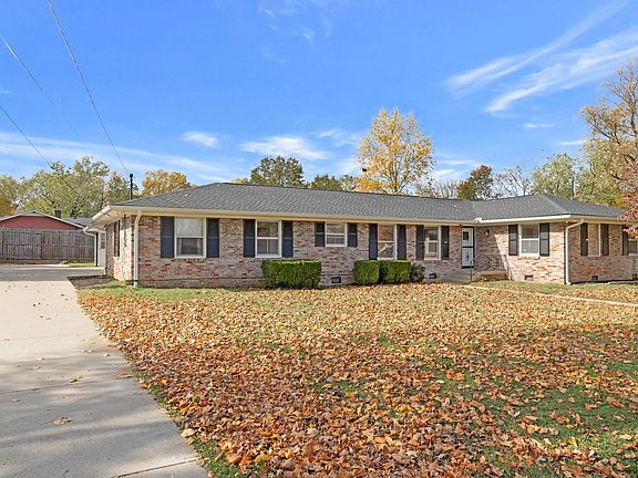 3rd image of 314 Olympia Pl