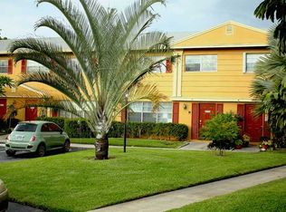 1874 SW 81st Ter, Davie, FL 33324