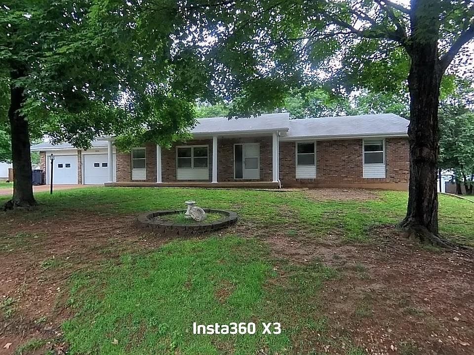 1st image of 2115 Greenbriar St