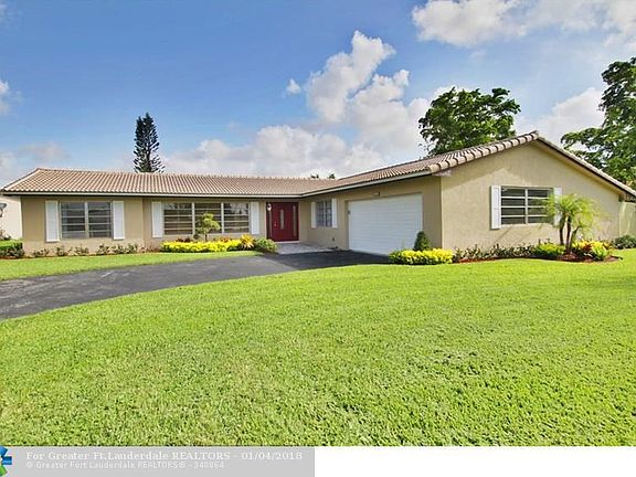 5th image of 3955 NW 105th Ave