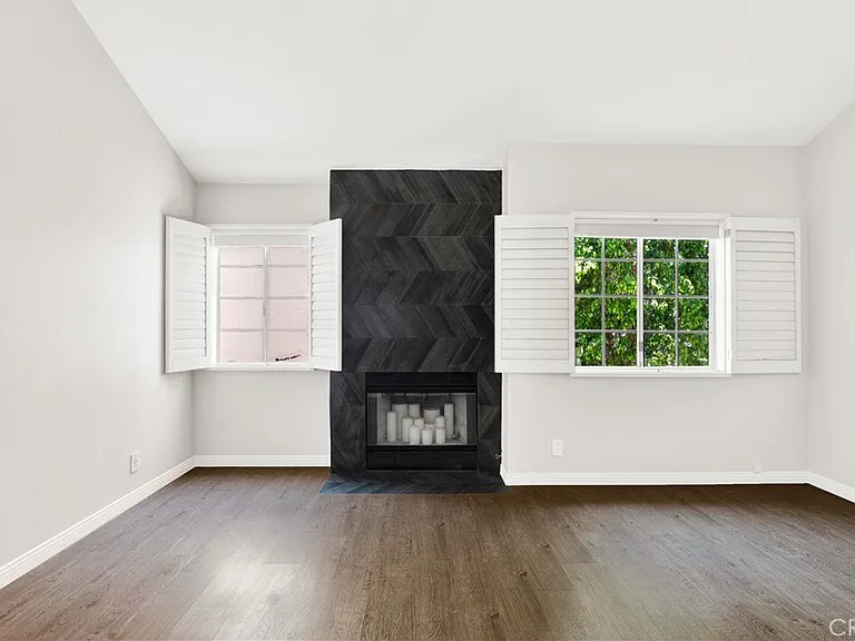 5200 White Oak Ave #52 — Photo 20