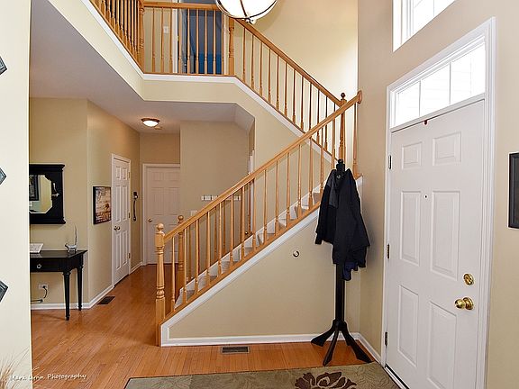 4th image of 2532 Deer Point Dr