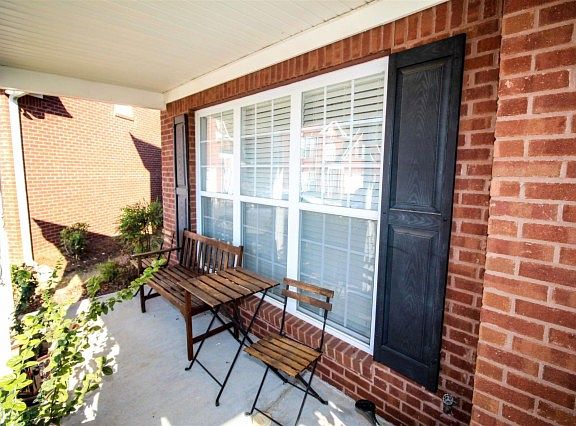 4th image of 430 Coalville Dr