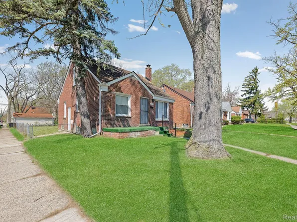 20501 Gilchrist St, Detroit, MI 48235
