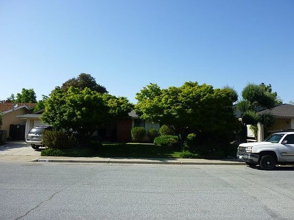 4th image of 7128 Bret Harte Dr