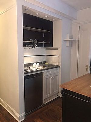 1st image of 320 E 42nd St APT 415