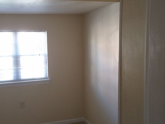 5th image of 130 Washington Ave