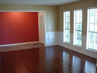 2nd image of 2628 Amherst Dr