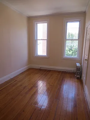 Rented by BELLMARC | media 6