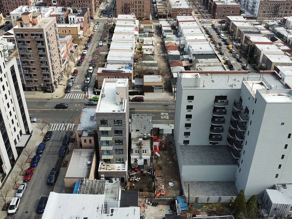 2nd image of 28-08 21st St