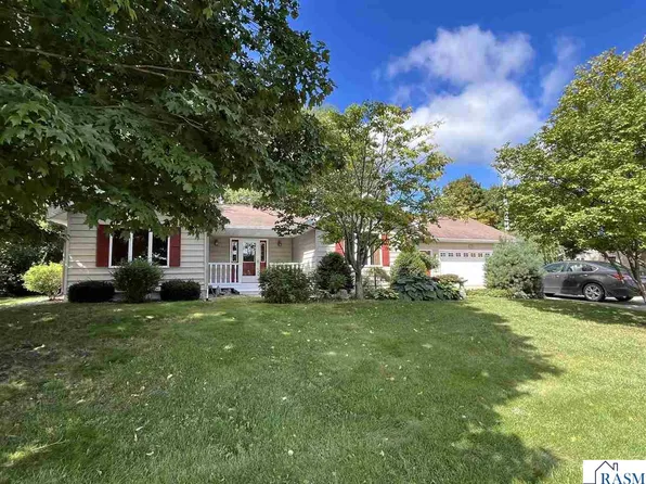 1133 10th St N, Saint James, MN 56081