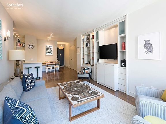 2nd image of 99 Jane St APT 6A