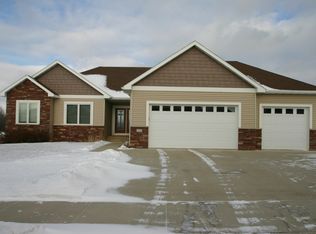 2293 Jasper Pl NE, Rochester, MN 55906