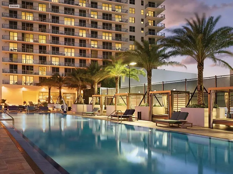 4010 S Ocean Dr #4001-1-1 — Photo 2