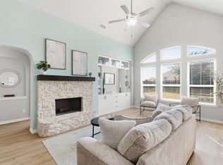 1112 Lake Cypress Ln, Little Elm, TX 75068
