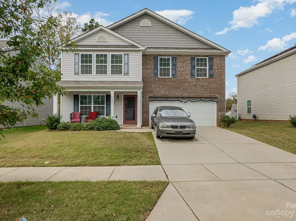 4121 John Dale Ln, Charlotte, NC 28269