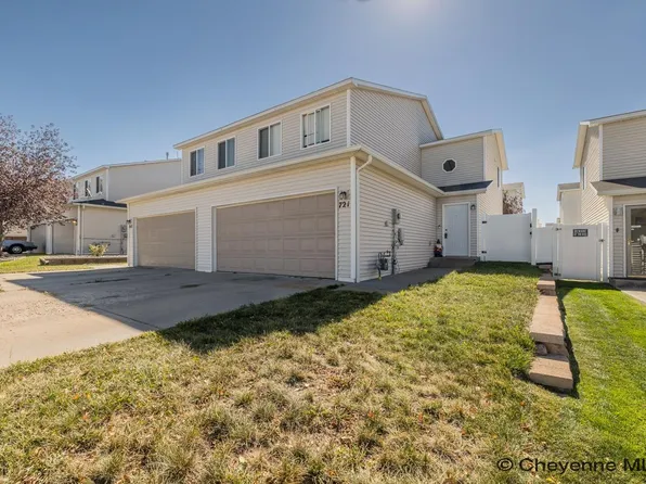 721 W 3rd St, Cheyenne, WY 82007