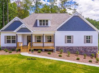 409 Spring Lake Hls, White, GA 30184
