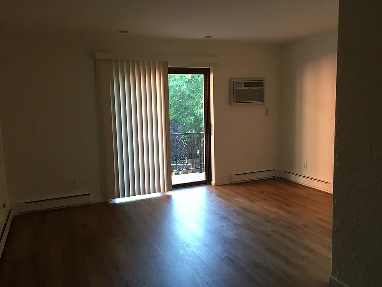 4236 W Pine Blvd #107 — Photo 5