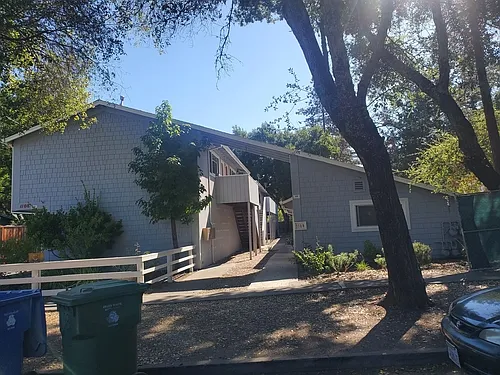 1/1 upstairs end unit no one below. at Calistoga, CA — Photo 1