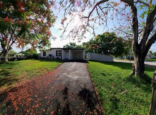 3723 SW 58th Ter, West Park, FL 33023