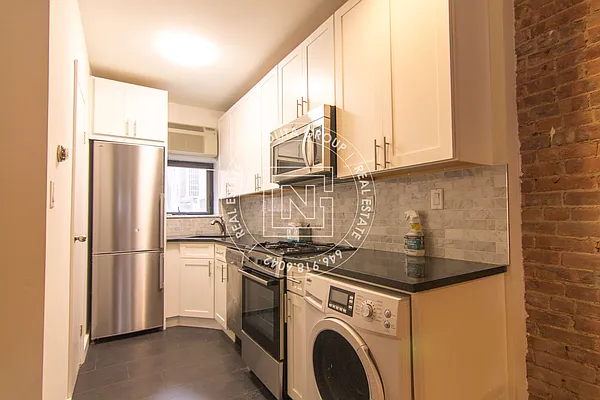 Rented by Nolita Group | media 13