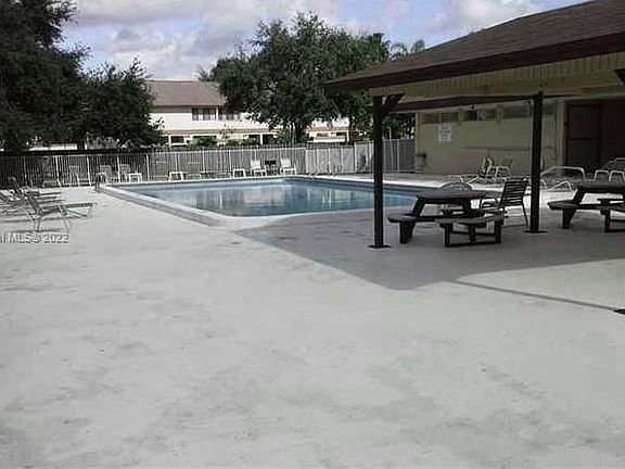 3rd image of 7173 Orange Dr APT 216B