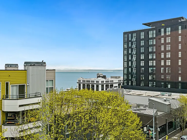 2440 Western Ave #604 — Photo 9