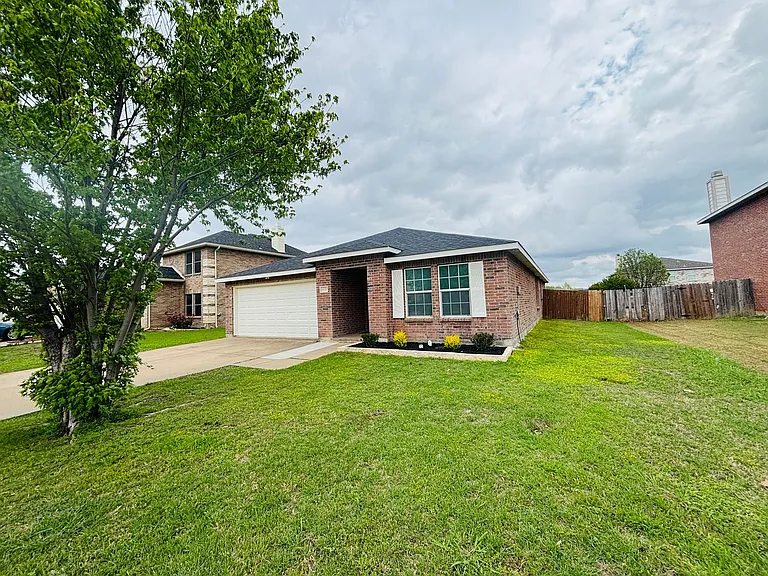 8119 Lost Canyon Trl — Photo 4
