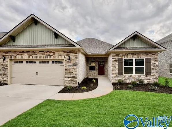 1308 Vermilion Cir, Huntsville, AL 35803