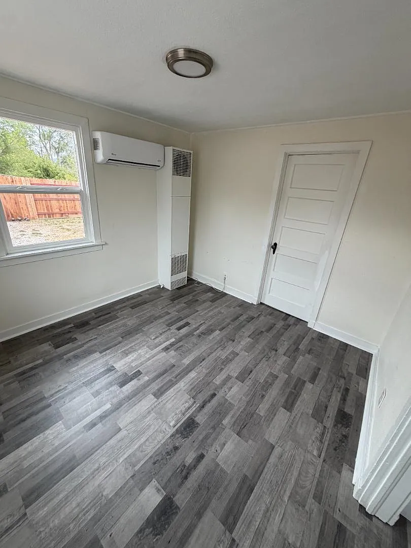 Unit Photo - 1019 Washington St #1019