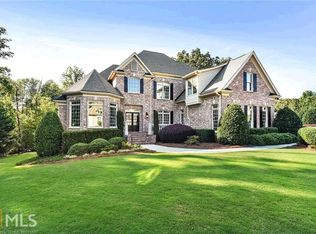 1015 Renfroe Lake Dr, Auburn, GA 30011