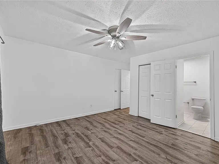 1714 S Johnson Ferry Rd NE — Photo 24